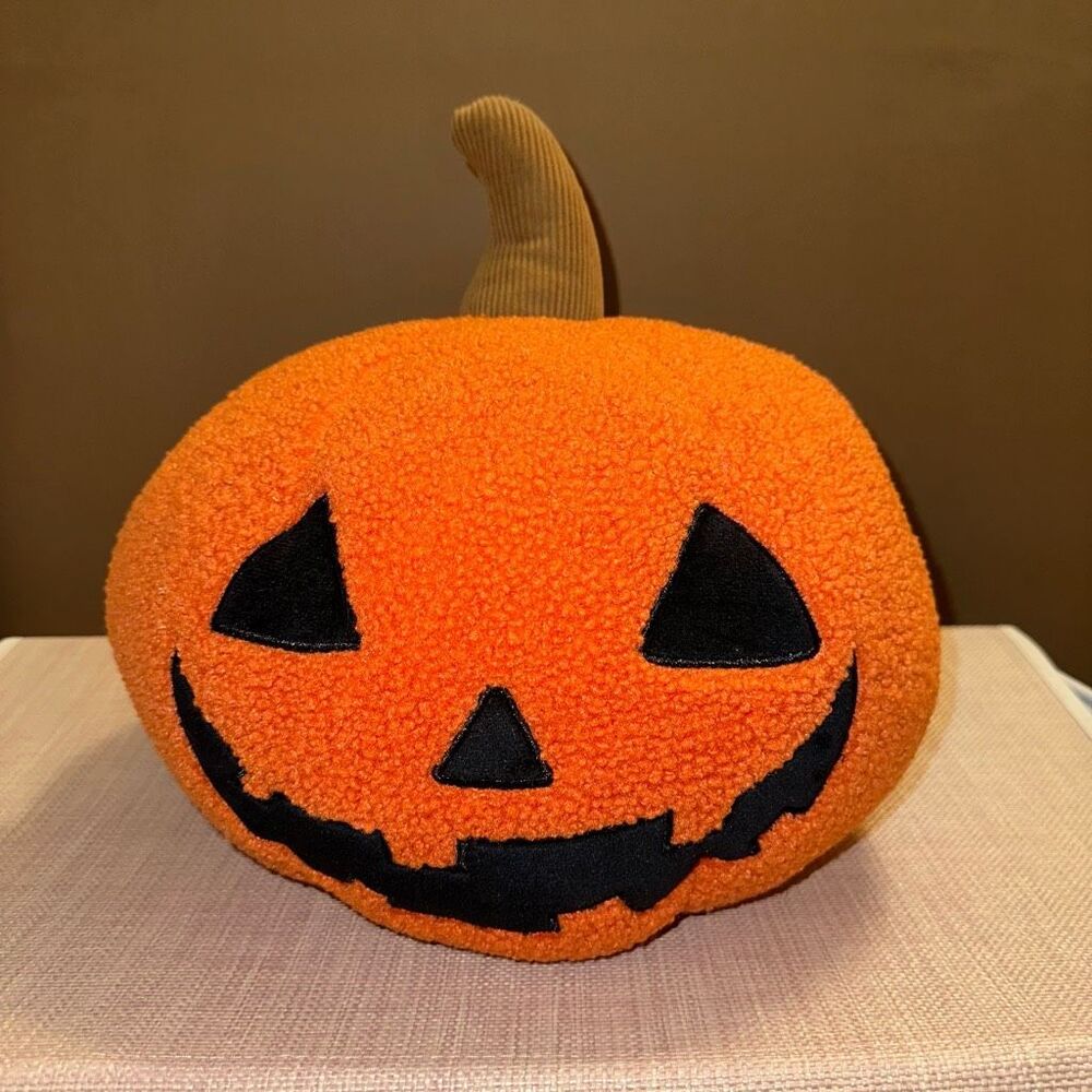 Costco Brentwood Viral Jackolantern Pumpkin Sherpa Halloween Decor Pillow NEW